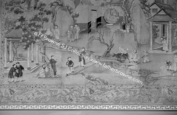 HEADFORD HOUSE CHINESE PAINTING IN CHINESE DRAWING ROOM